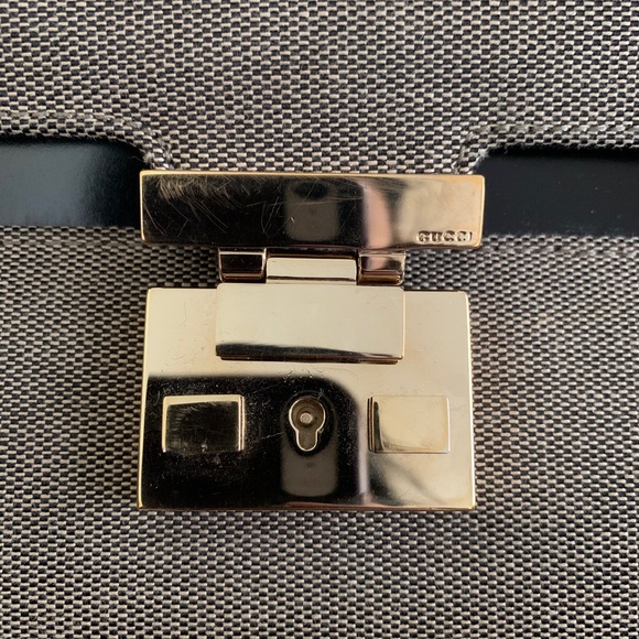 Gucci Handbag - Picture 3 of 14